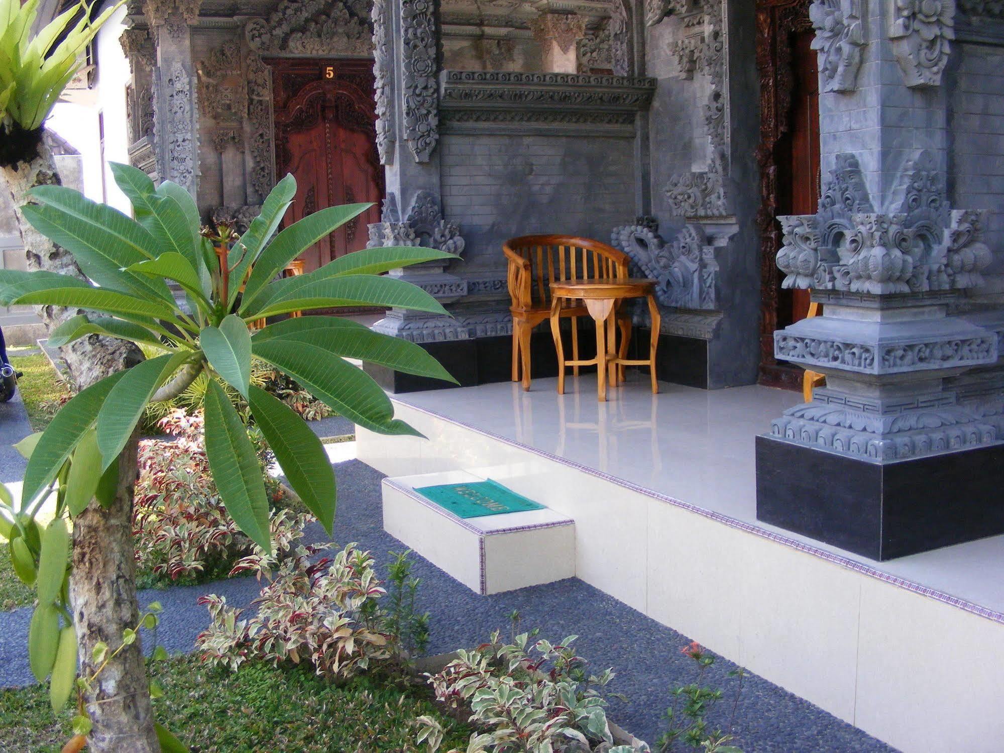 Wahyu Dewata Hotel Gianyar  Luaran gambar