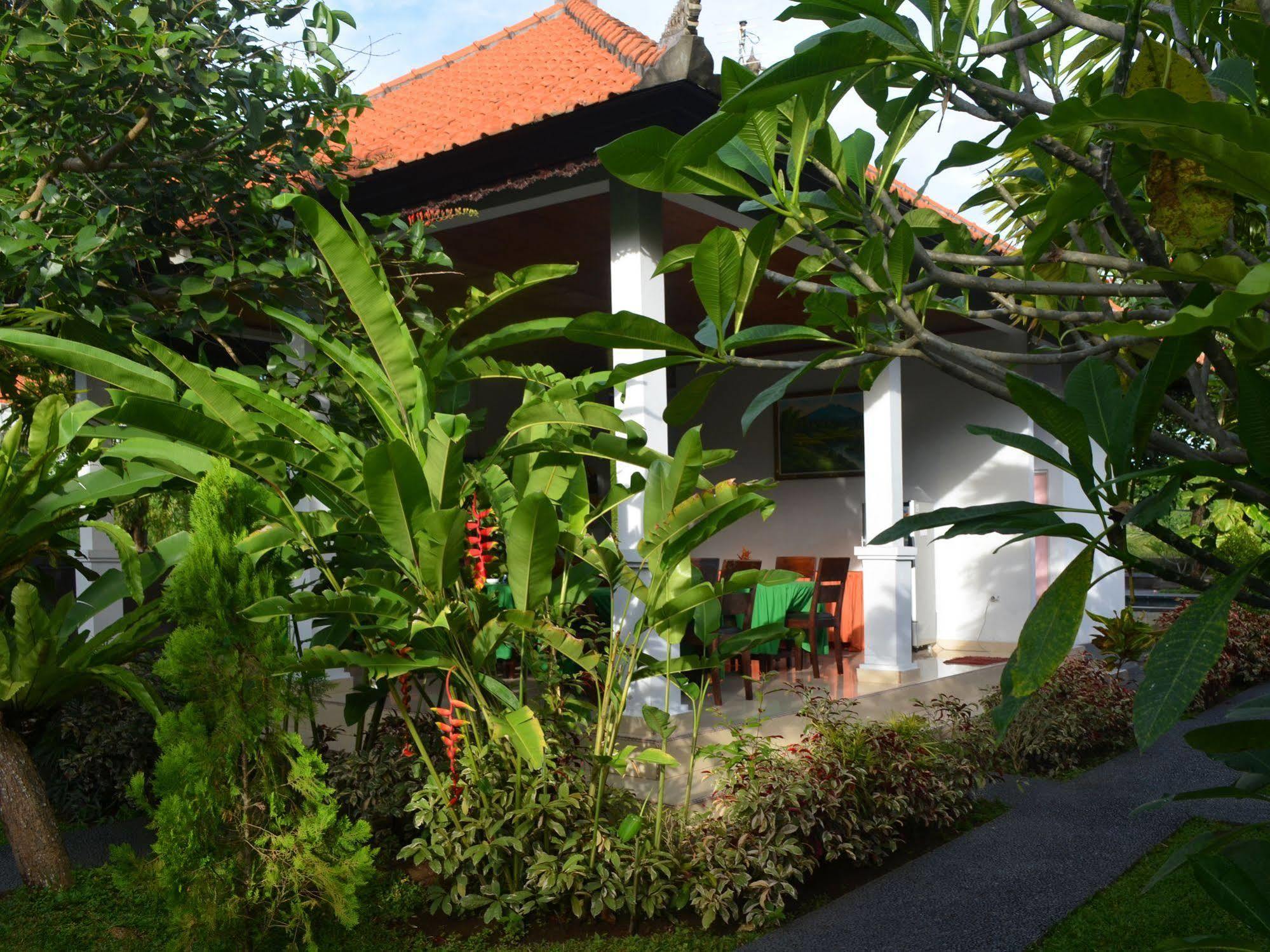 Wahyu Dewata Hotel Gianyar  Luaran gambar